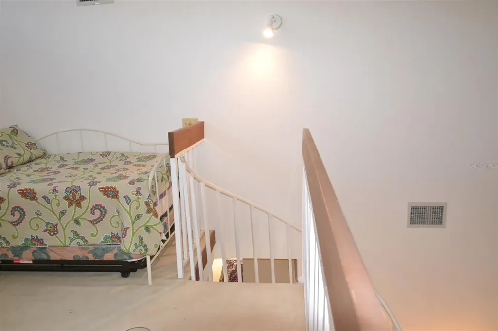 112 Lindsay Lane Oldsmar FL 34677