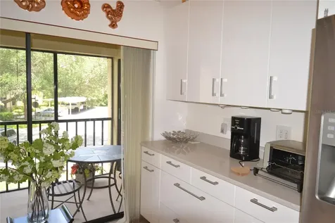 112 Lindsay Lane Oldsmar FL 34677