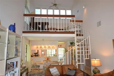 112 Lindsay Lane Oldsmar FL 34677