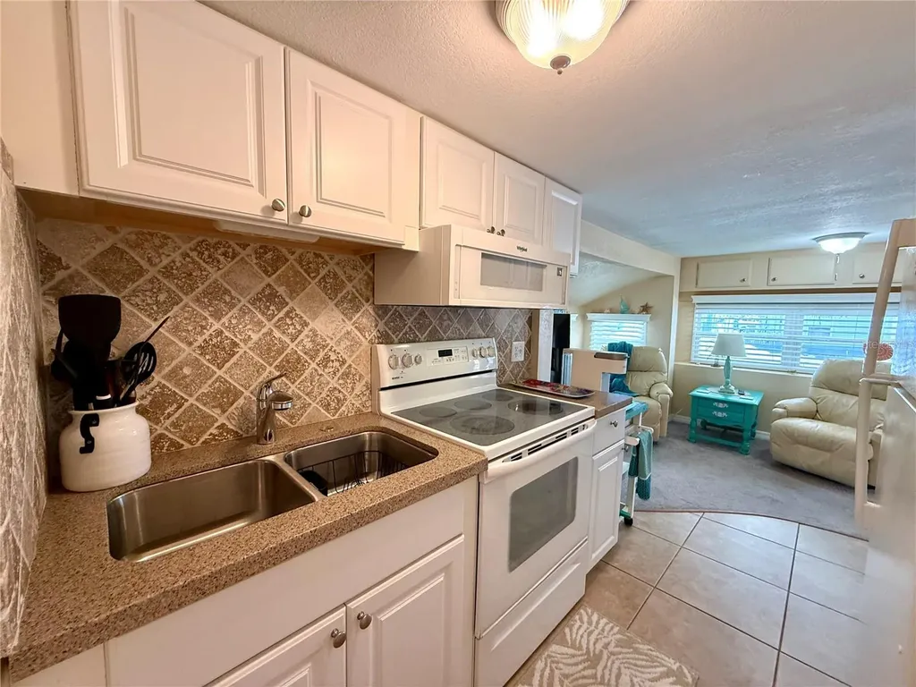 1475 Flamingo Drive Englewood FL 34224