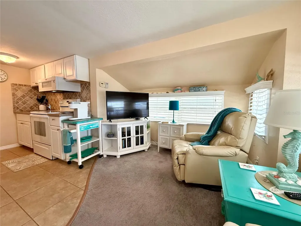 1475 Flamingo Drive Englewood FL 34224