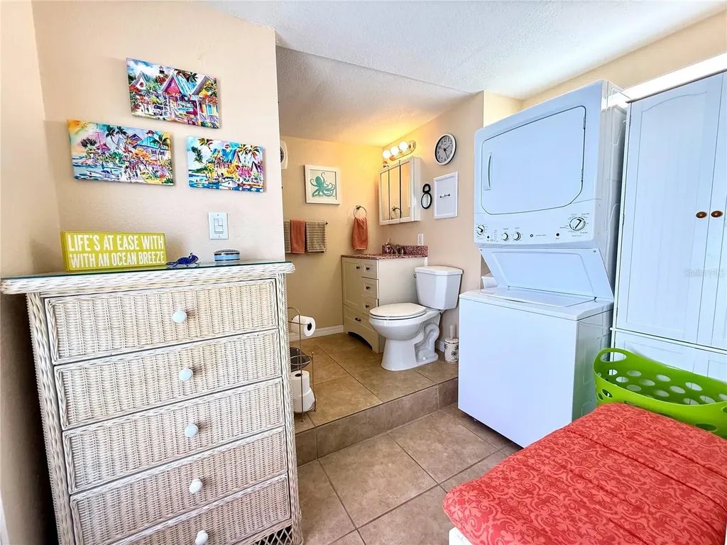 1475 Flamingo Drive Englewood FL 34224