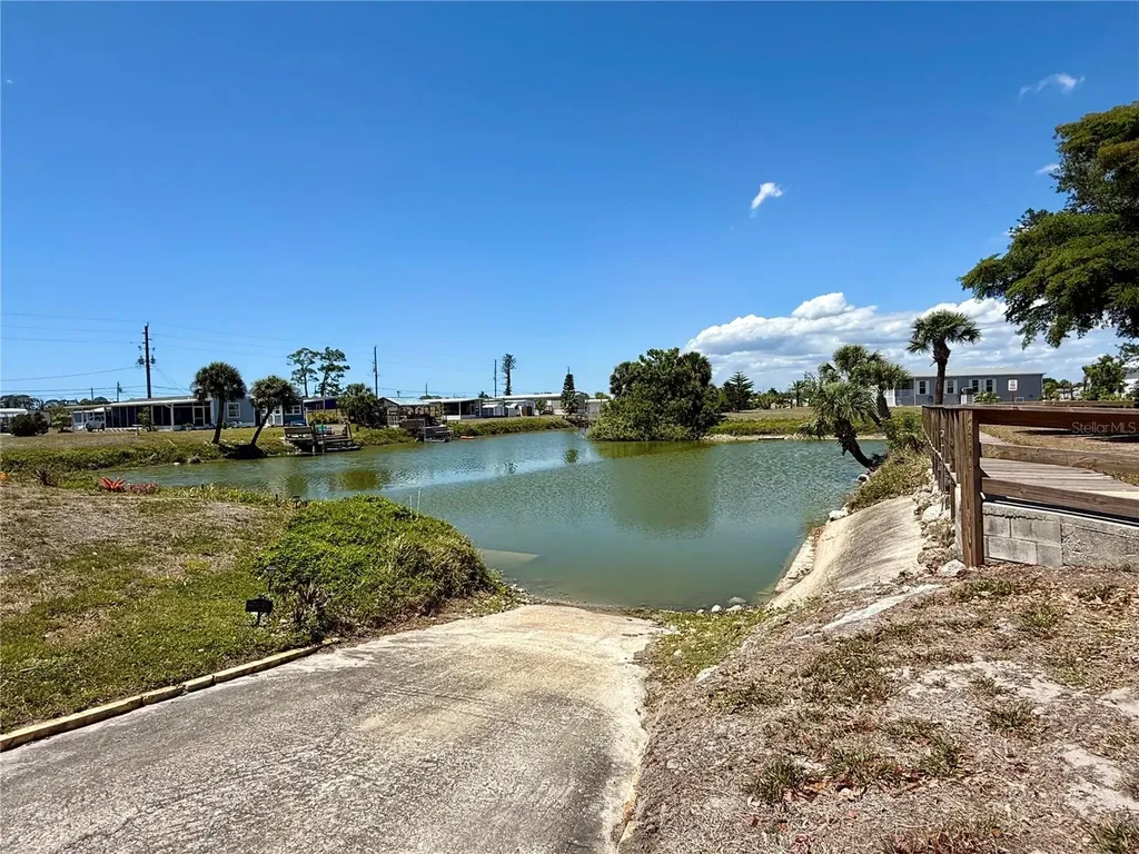 1475 Flamingo Drive Englewood FL 34224
