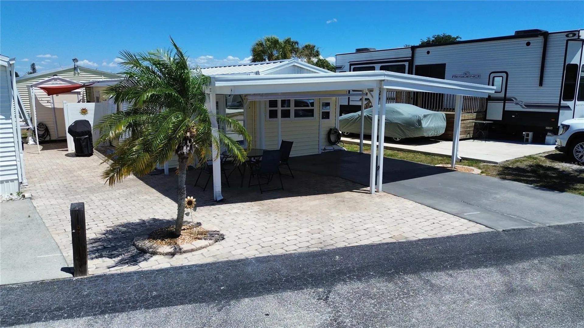 1475 Flamingo Drive Englewood FL 34224