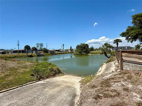 1475 Flamingo Drive Englewood FL 34224