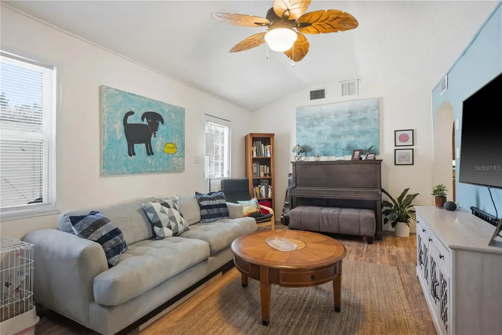 701 S Crest Avenue Clearwater FL 33756