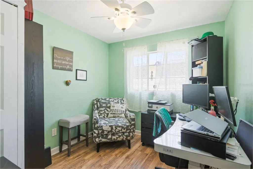 701 S Crest Avenue Clearwater FL 33756