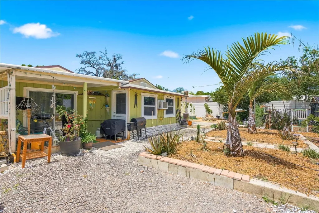 701 S Crest Avenue Clearwater FL 33756