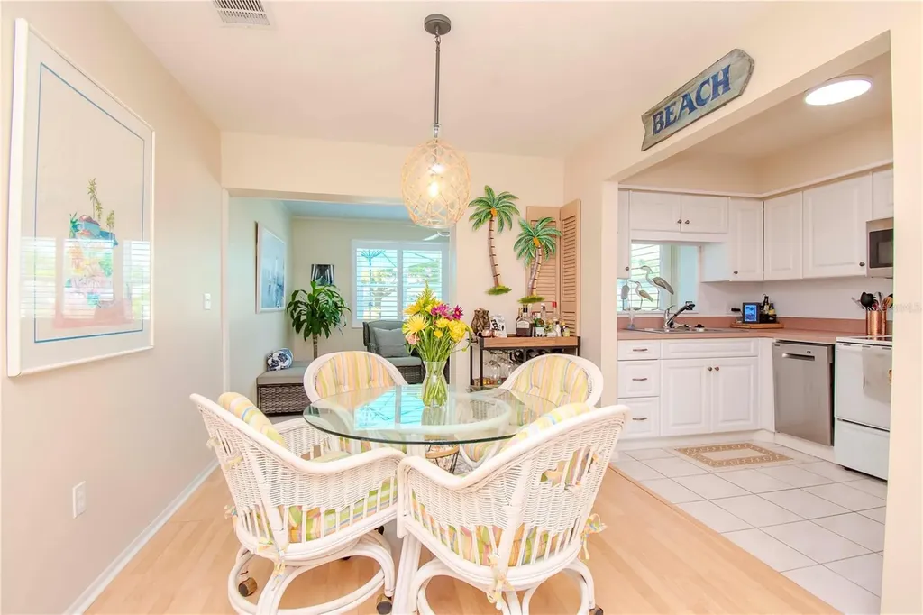 139 Field Avenue E Venice FL 34285