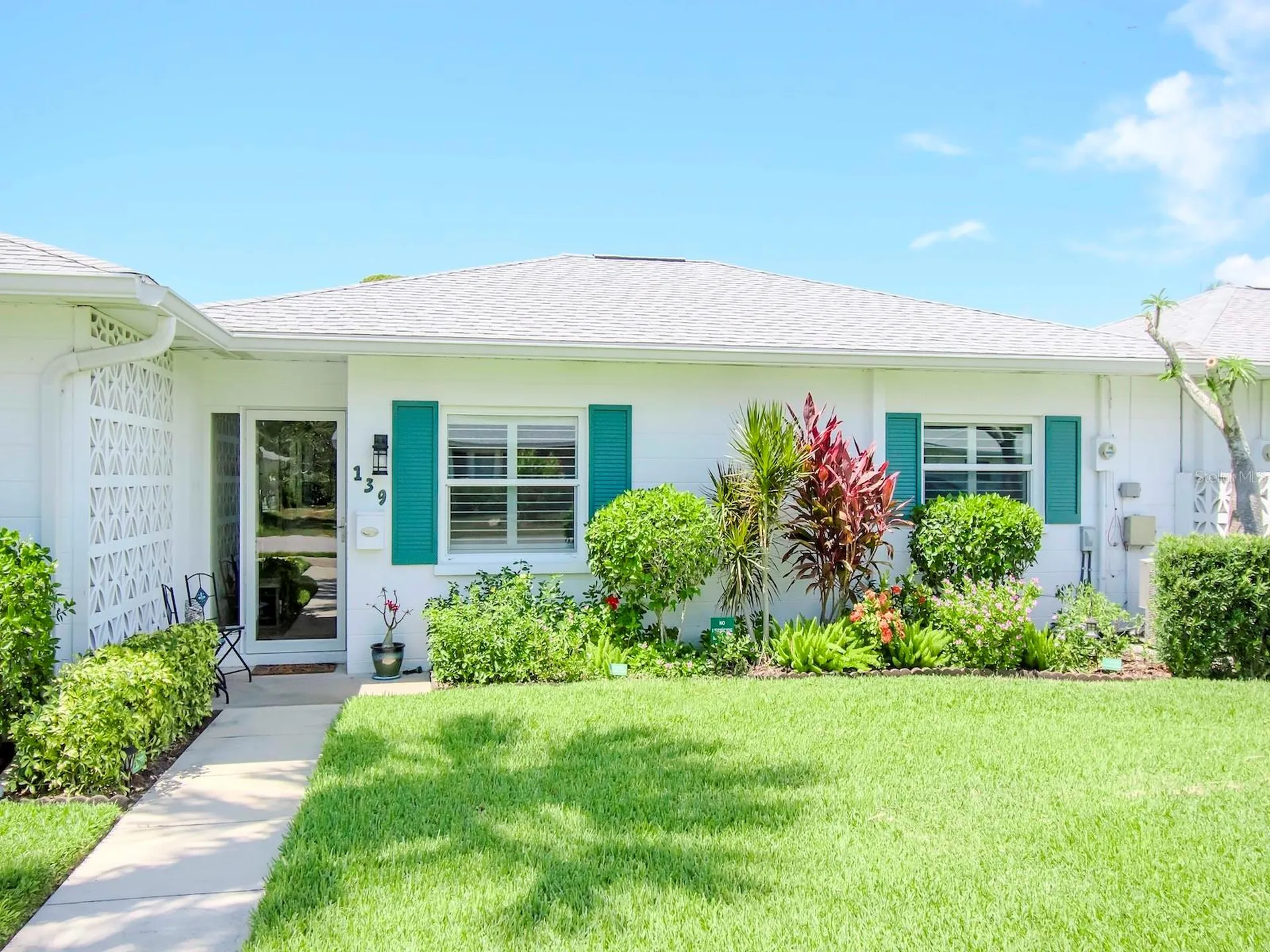 139 Field Avenue E Venice FL 34285