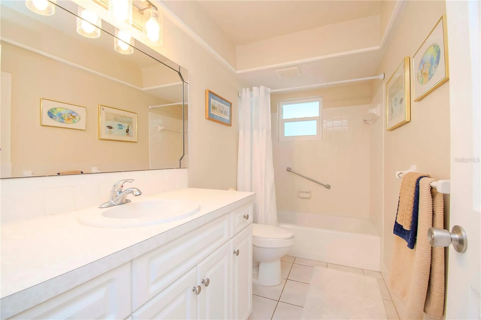 139 Field Avenue E Venice FL 34285