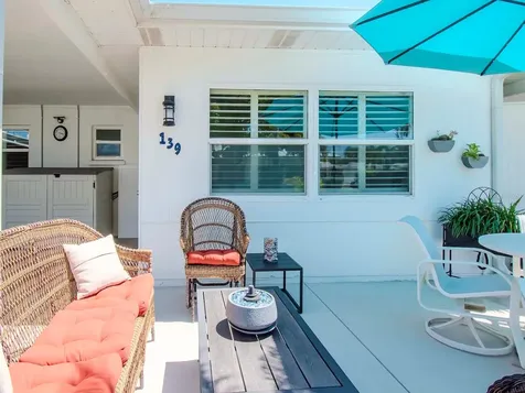 139 Field Avenue E Venice FL 34285