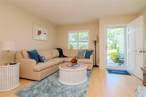 139 Field Avenue E Venice FL 34285