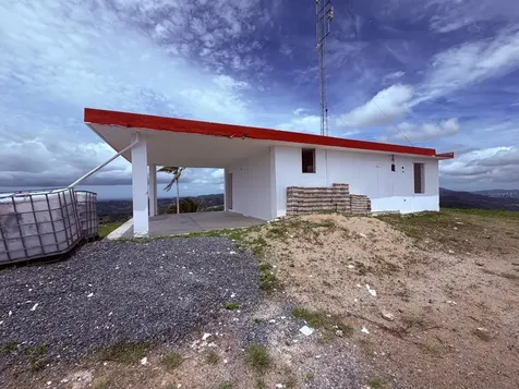 Loma Del Viento Bo. Masas Gurabo PR 00778