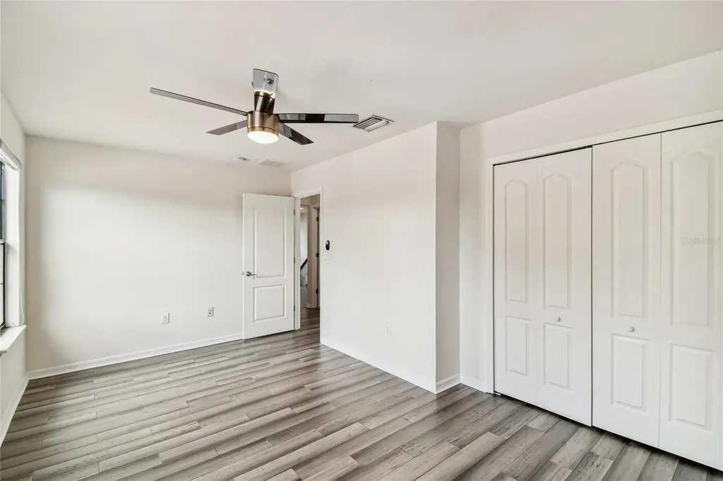 11027 Tahiti Isle Lane Tampa FL 33647