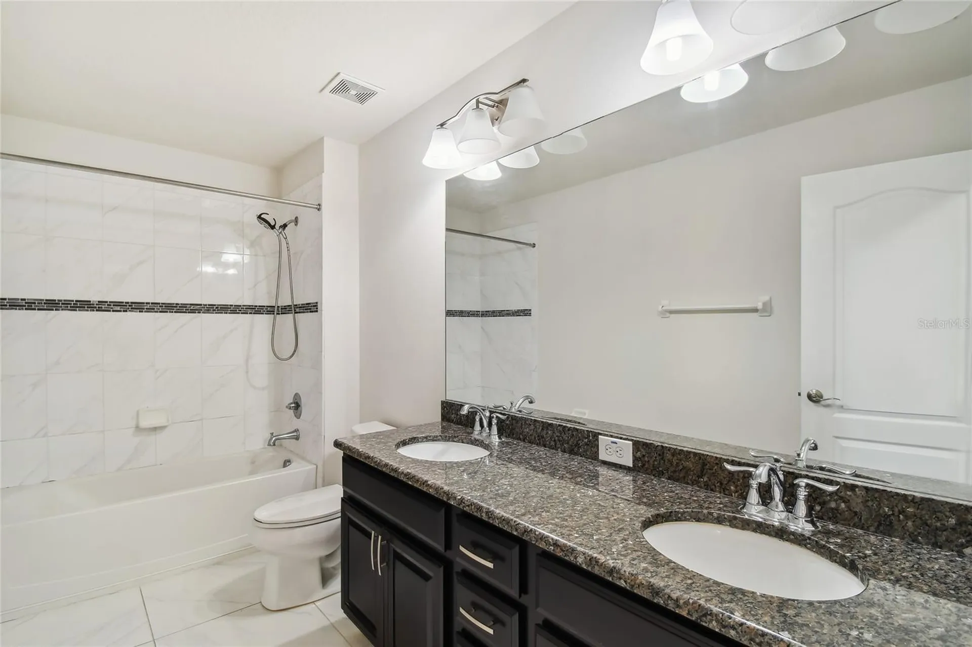 11027 Tahiti Isle Lane Tampa FL 33647