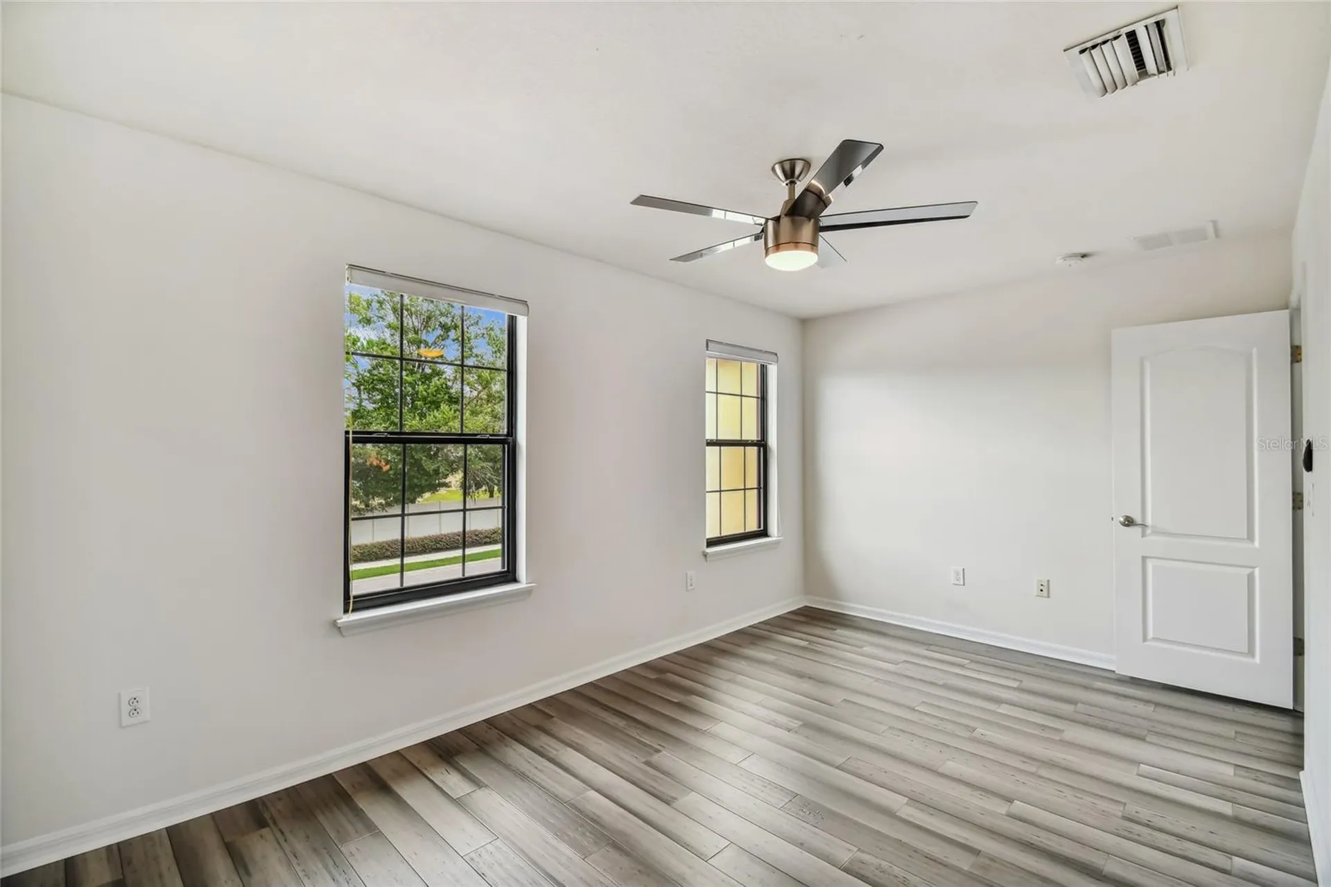11027 Tahiti Isle Lane Tampa FL 33647