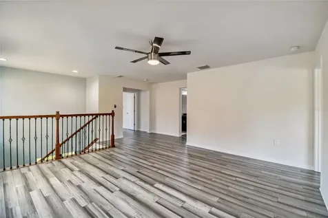 11027 Tahiti Isle Lane Tampa FL 33647