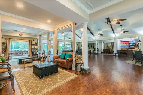 11027 Tahiti Isle Lane Tampa FL 33647