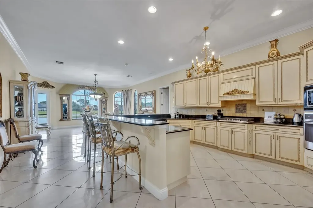 2713 Formosa Boulevard Kissimmee FL 34747