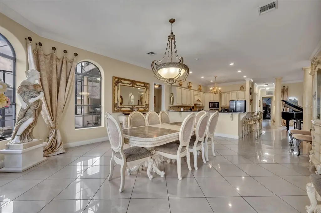 2713 Formosa Boulevard Kissimmee FL 34747