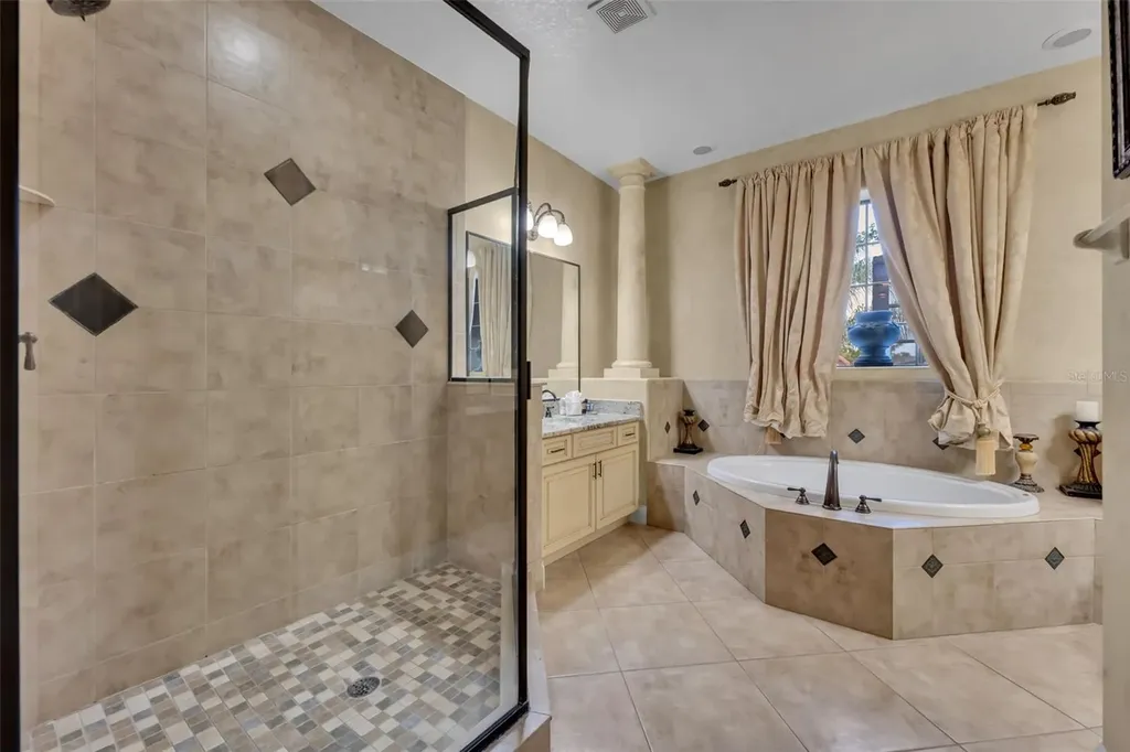 2713 Formosa Boulevard Kissimmee FL 34747
