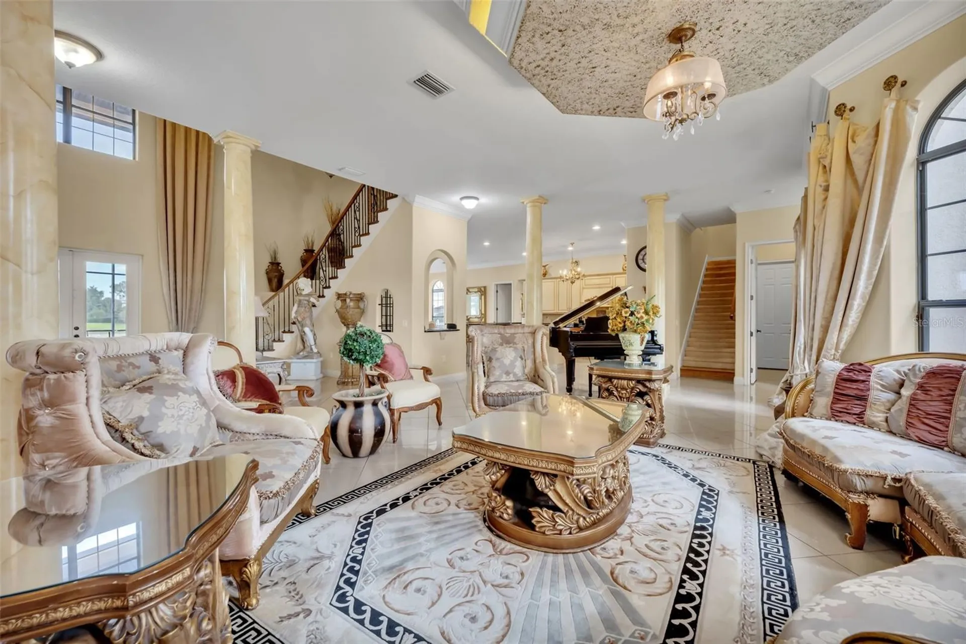 2713 Formosa Boulevard Kissimmee FL 34747