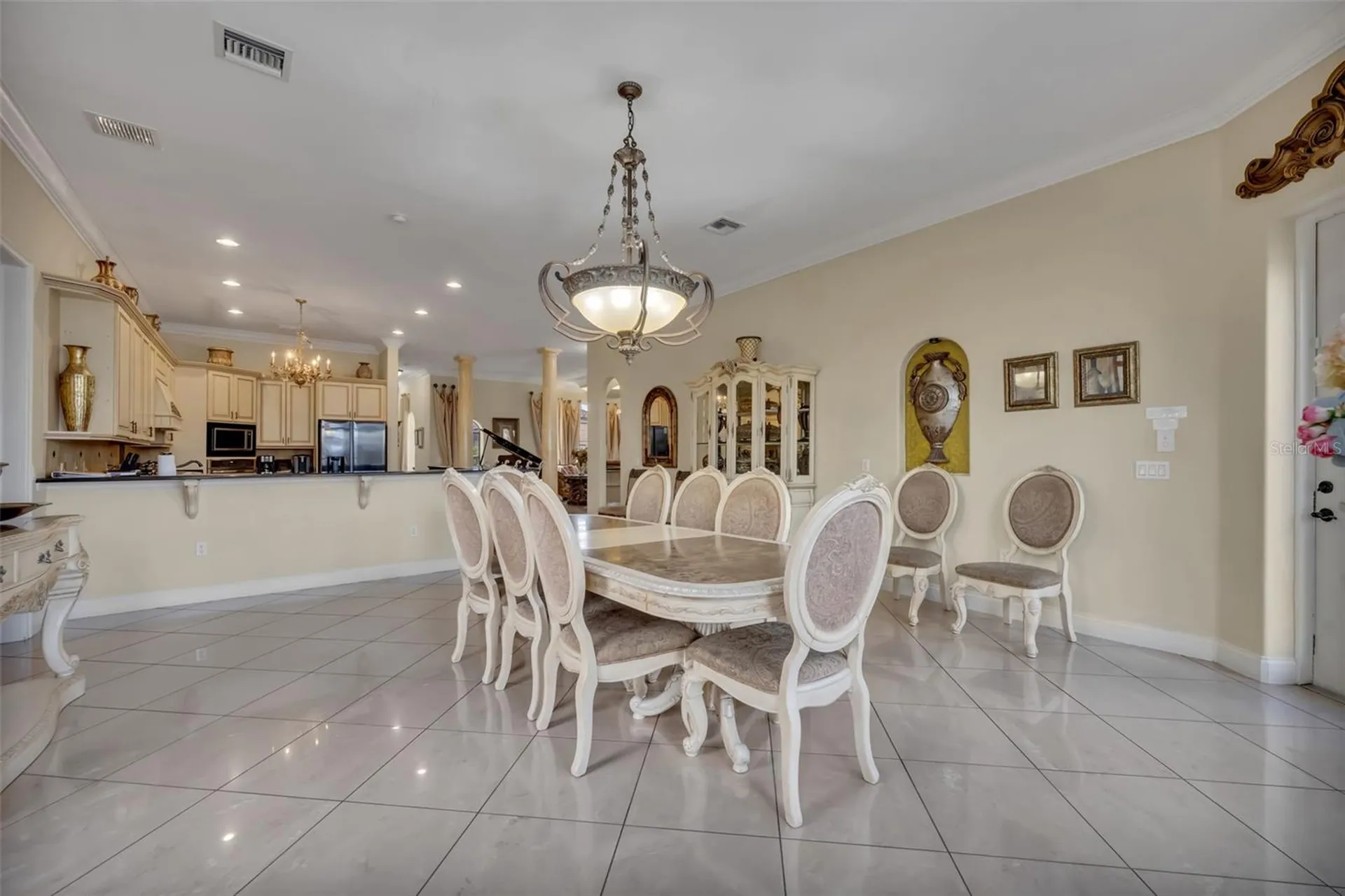 2713 Formosa Boulevard Kissimmee FL 34747