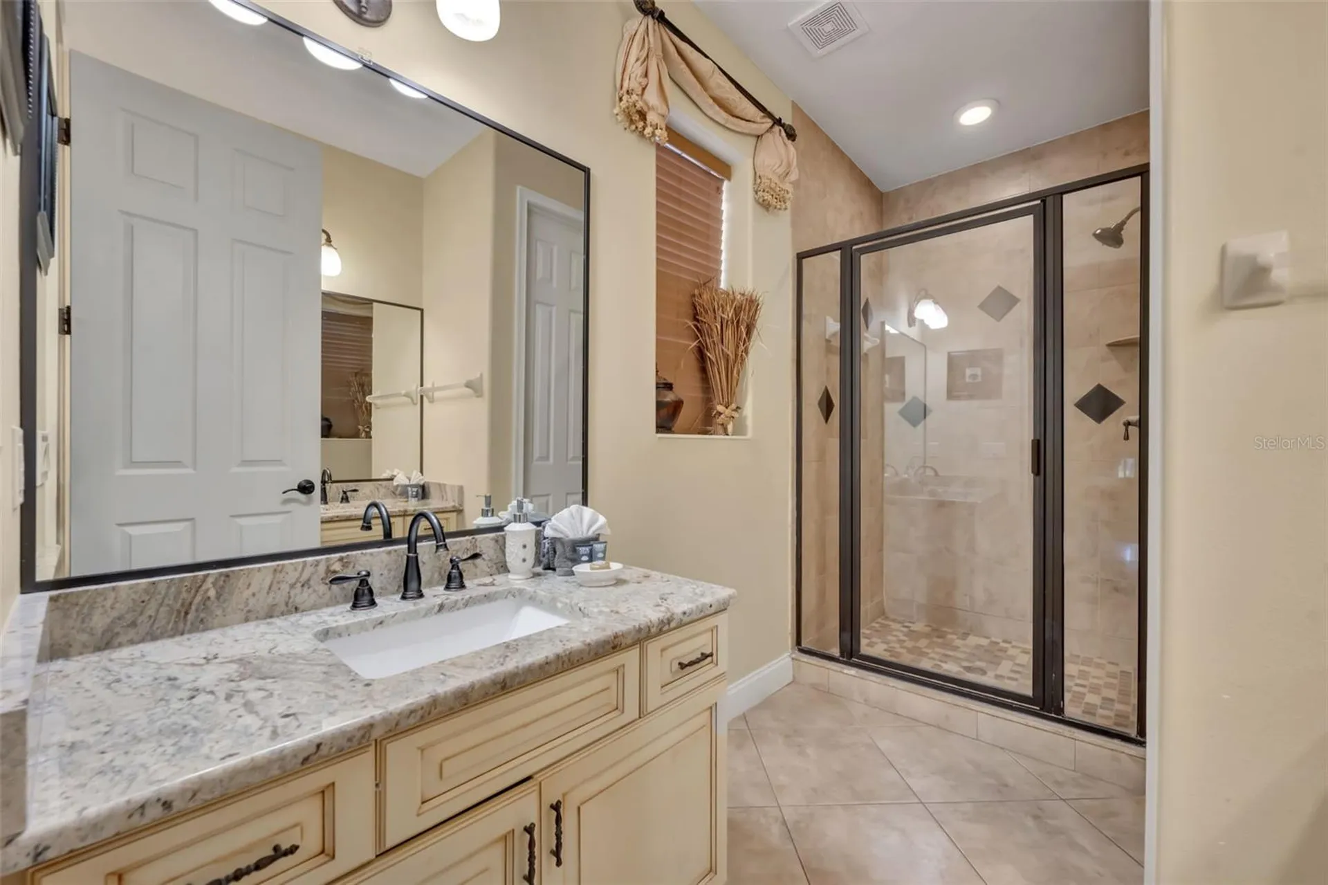 2713 Formosa Boulevard Kissimmee FL 34747