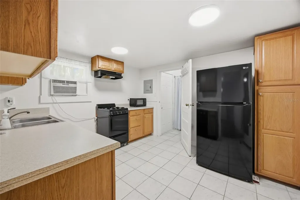 1032 NW 40th Avenue Gainesville FL 32609