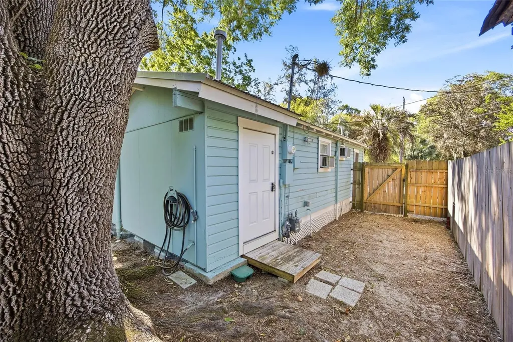 1032 NW 40th Avenue Gainesville FL 32609