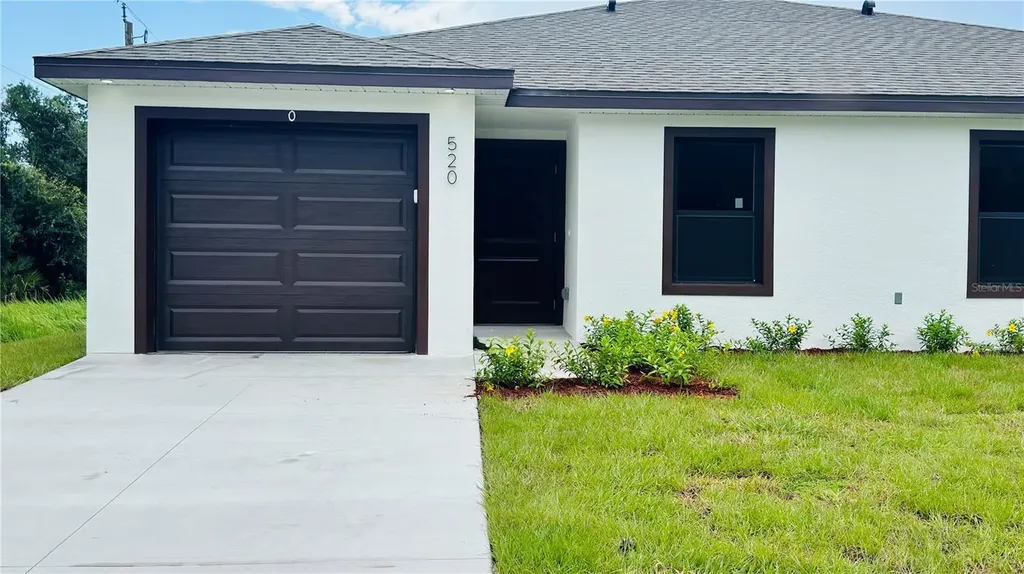 15506 Chamberlain Boulevard Port Charlotte FL 33953