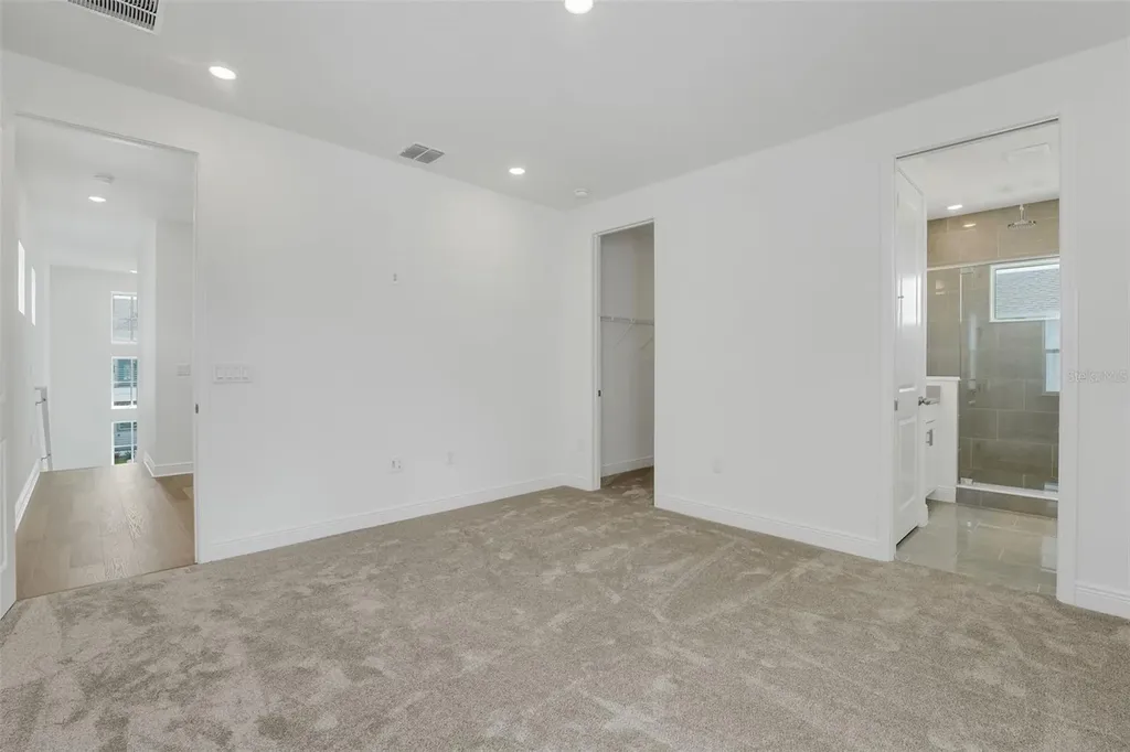 9865 Peebles Street Orlando FL 32827