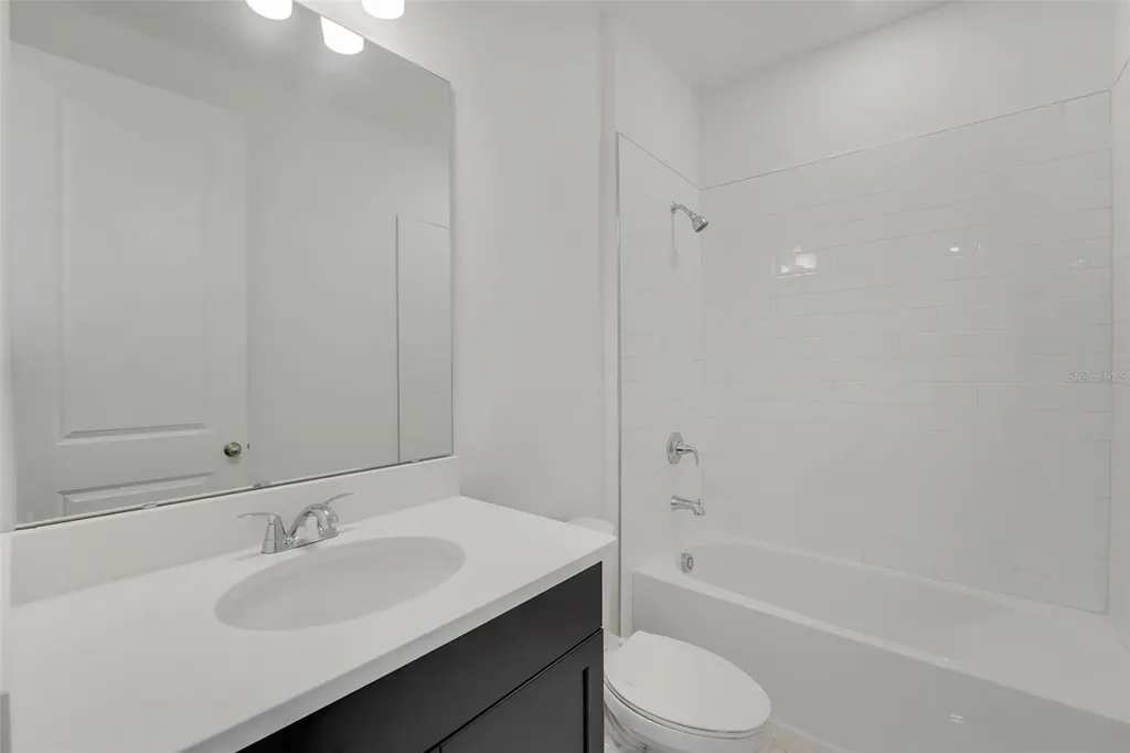 9865 Peebles Street Orlando FL 32827