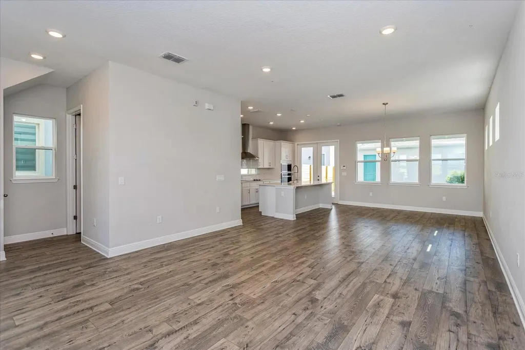 9865 Peebles Street Orlando FL 32827