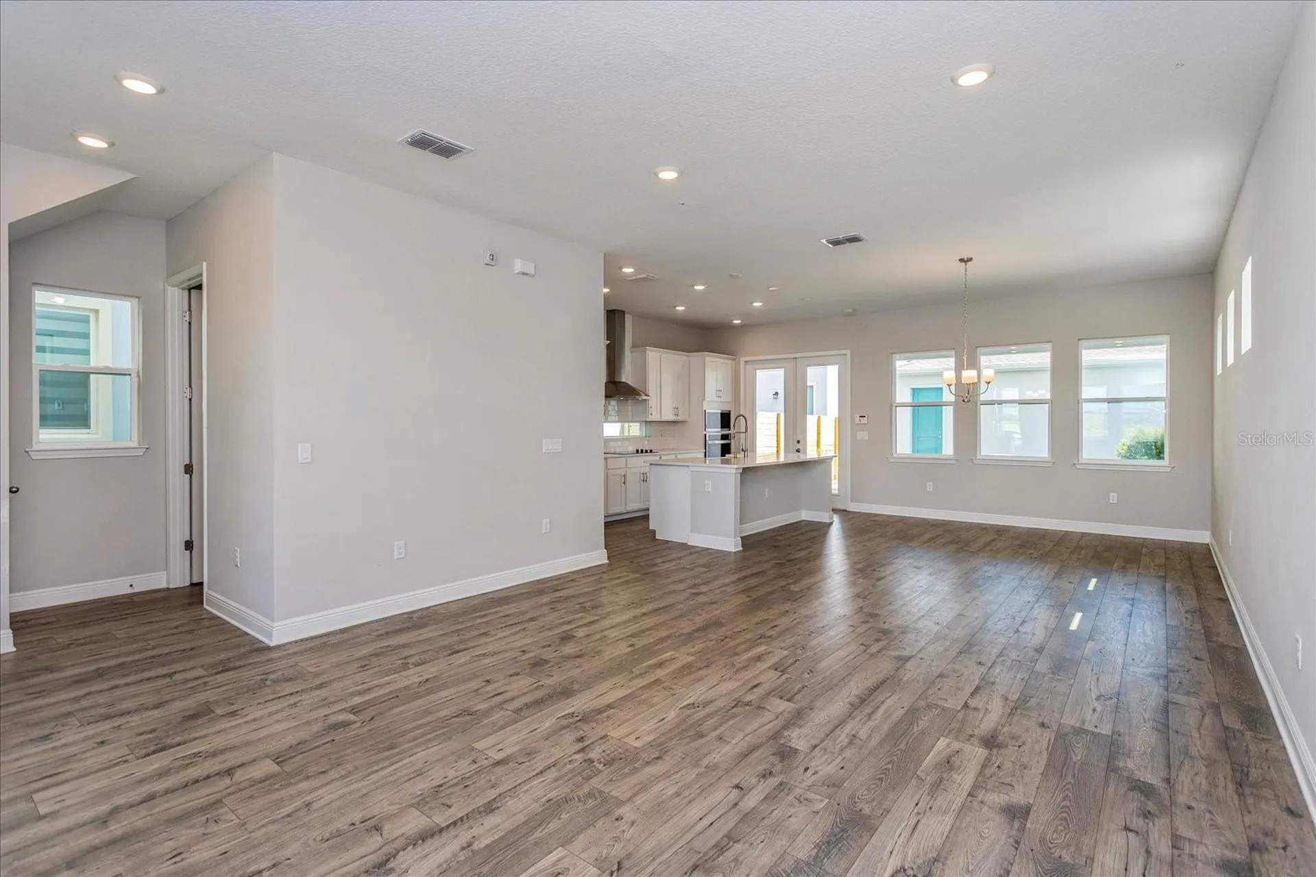 9865 Peebles Street Orlando FL 32827