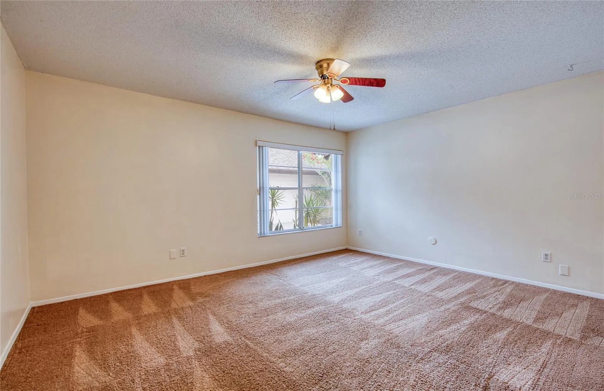 6922 Silvermill Drive Tampa FL 33635