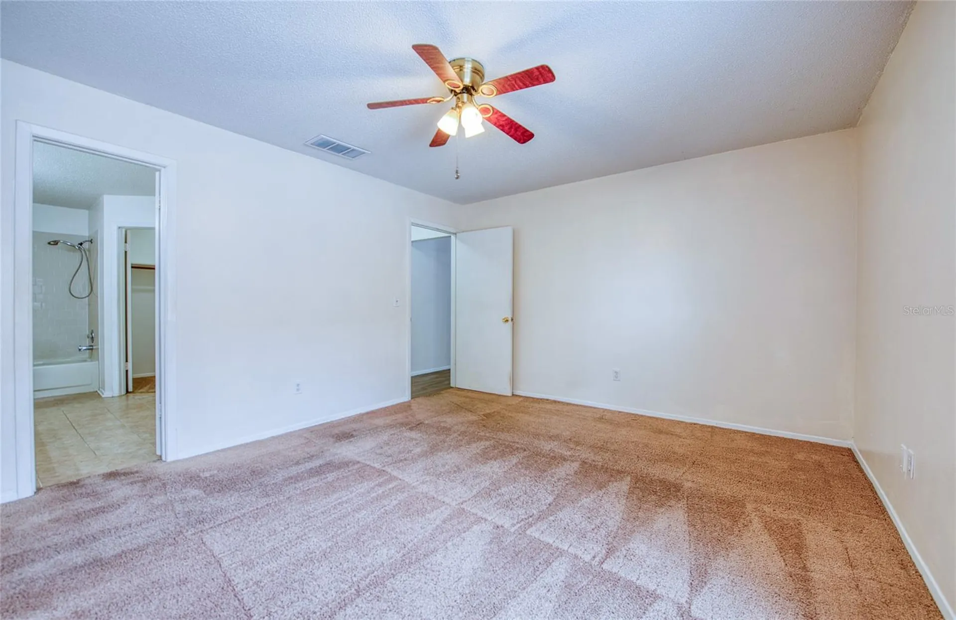 6922 Silvermill Drive Tampa FL 33635