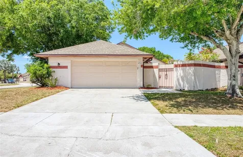 6922 Silvermill Drive Tampa FL 33635