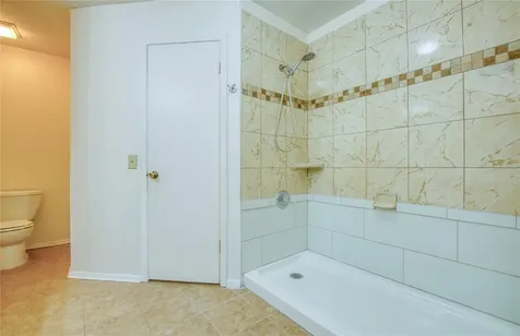 6922 Silvermill Drive Tampa FL 33635