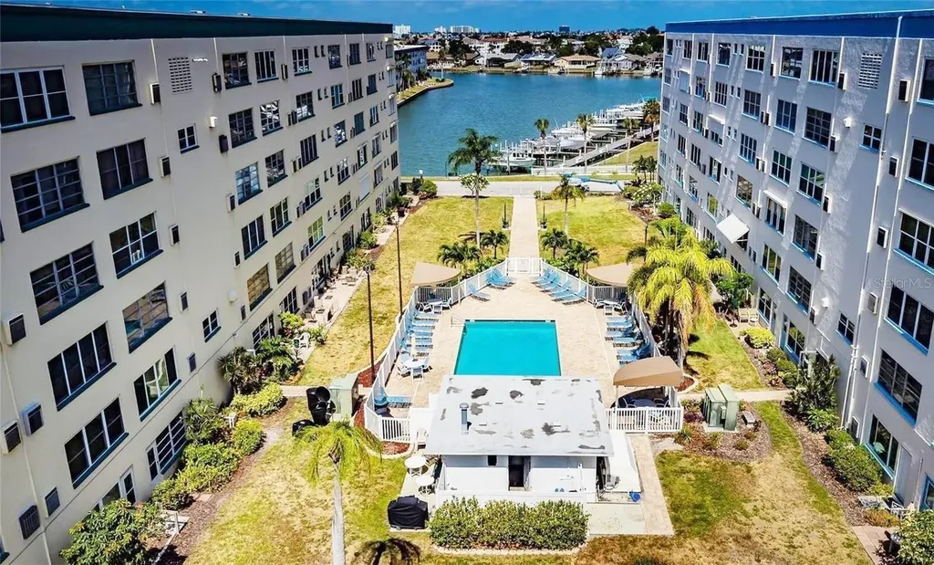 2850 59th Street S Gulfport FL 33707