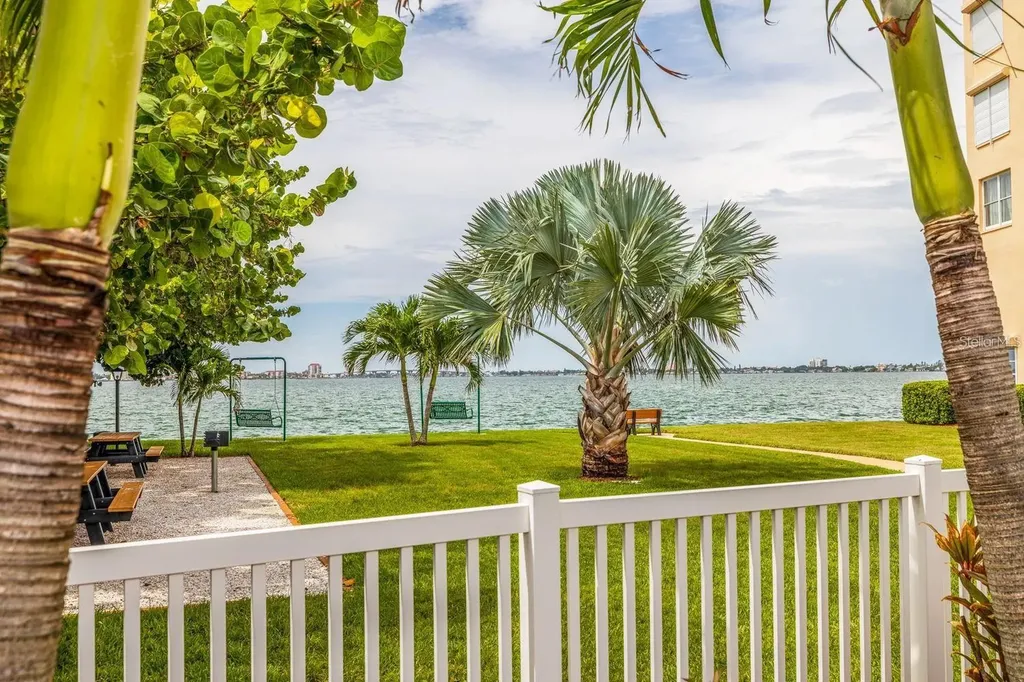 2850 59th Street S Gulfport FL 33707