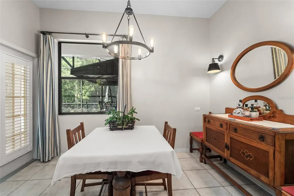 1012 Kingsborough Gardens Court Lutz FL 33548