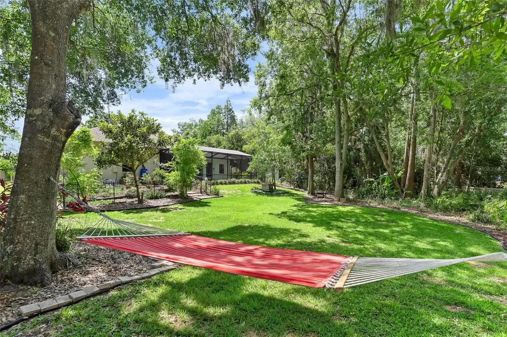 1012 Kingsborough Gardens Court Lutz FL 33548