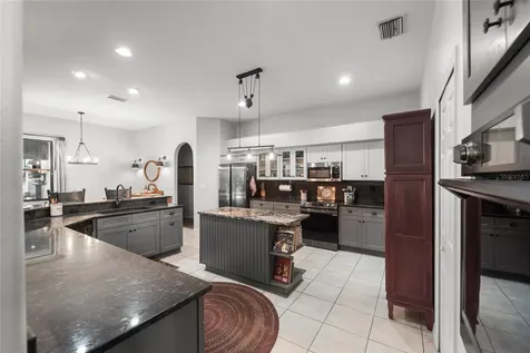1012 Kingsborough Gardens Court Lutz FL 33548