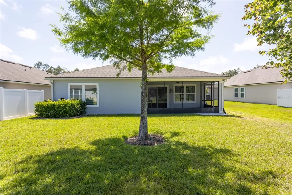 146 S Hummingbird Place Palm Coast FL 32164