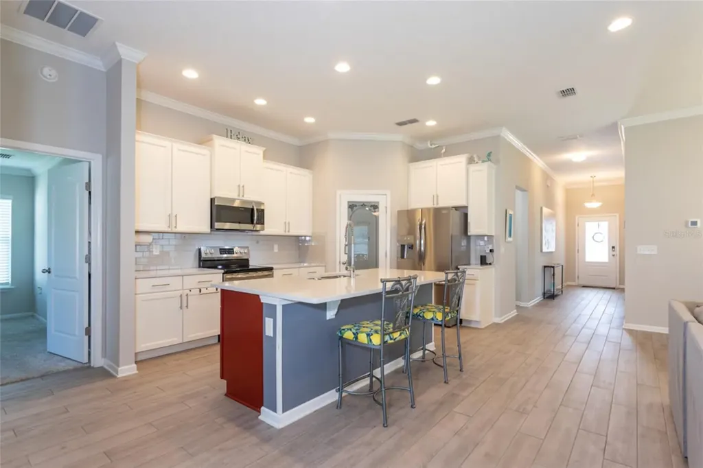 146 S Hummingbird Place Palm Coast FL 32164
