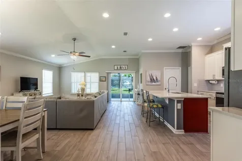 146 S Hummingbird Place Palm Coast FL 32164