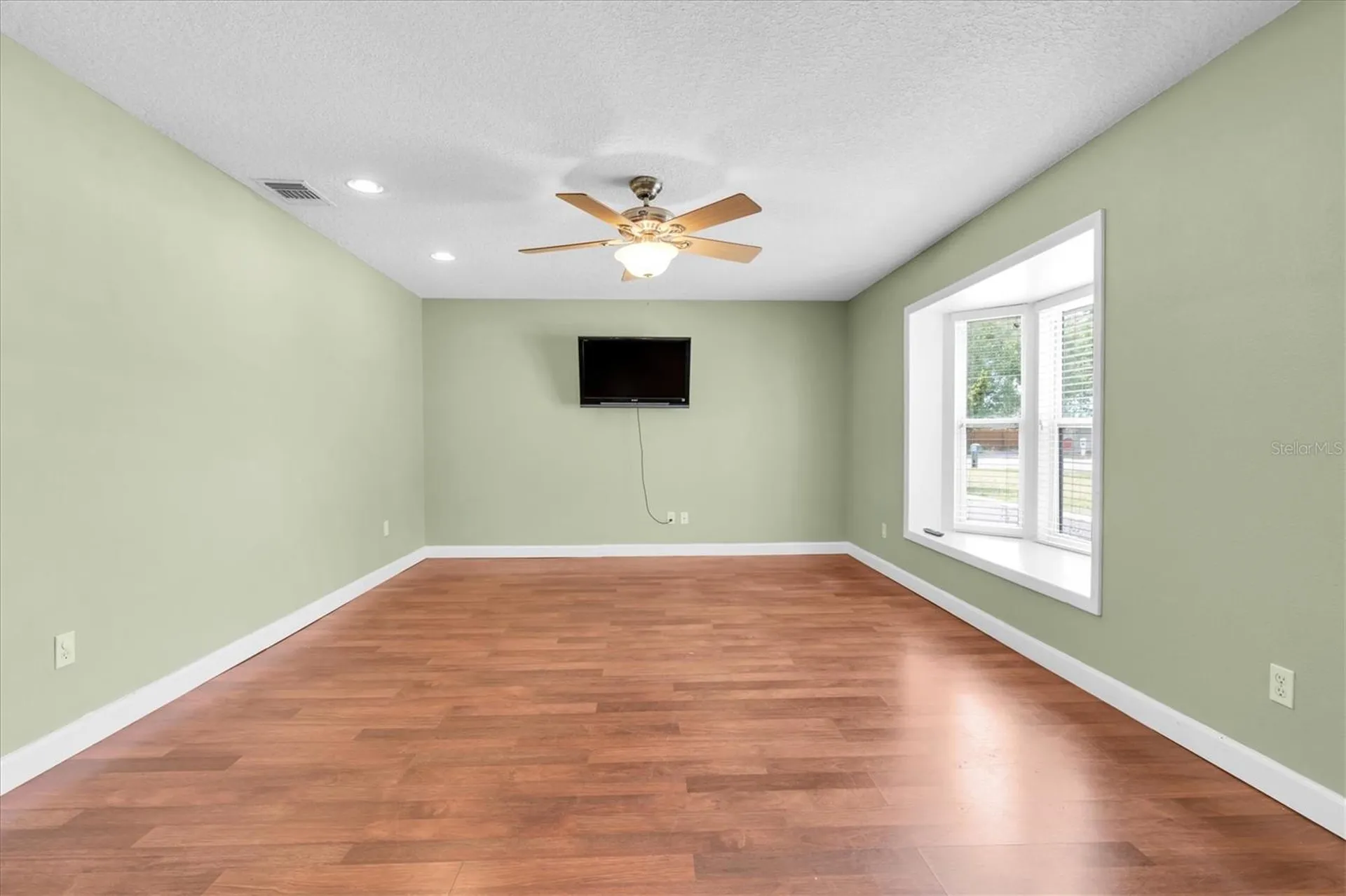 13176 Dorchester Drive Seminole FL 33776