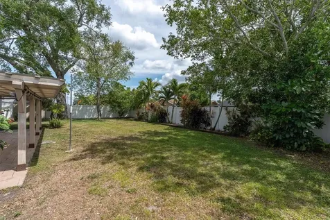 13176 Dorchester Drive Seminole FL 33776